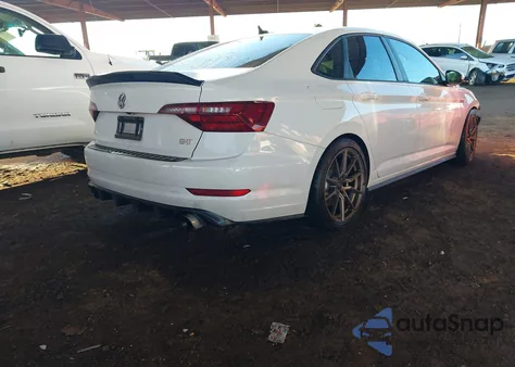 2021 Volkswagen Jetta Gli 2.0T Autobahn/2.0T S z USA, uszkodzony, nr VIN 3VW6T7BU7MM007862